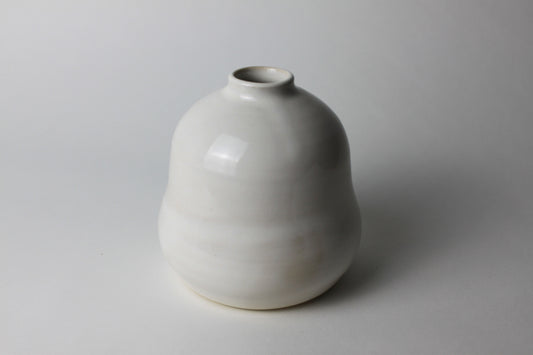 white bubble flower vase